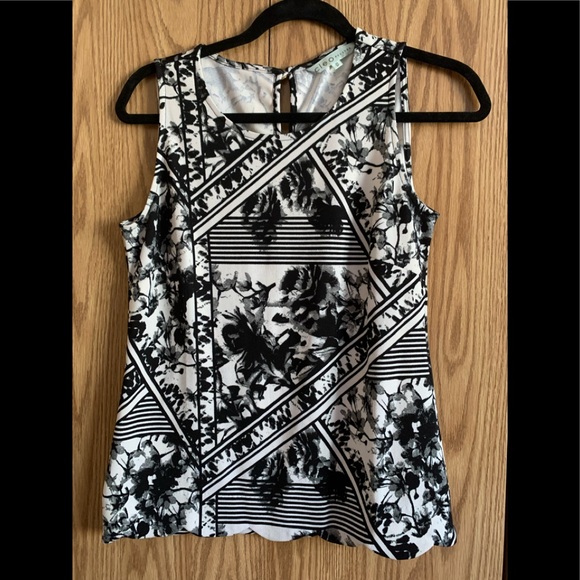 cleo Tops - Cleo petites, a-line, crew neck, keyhole button back, sleeveless, top, textured